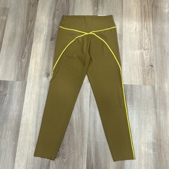 NWT Aerie OFFLINE Brown Tan Yellow 7/8 Goals Leggings Size Large - Picture 2 of 9